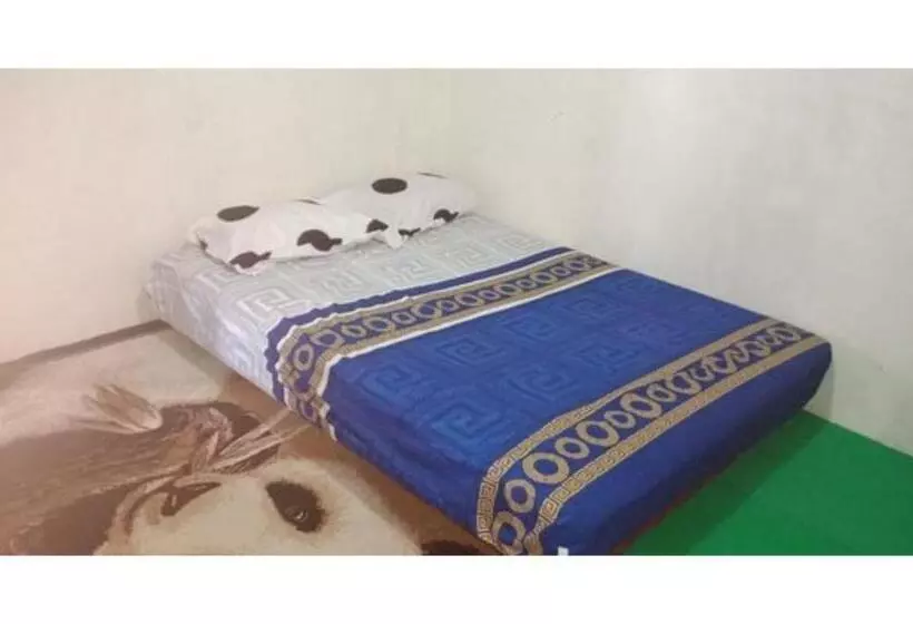Hotelli Merpati Hostel Banyuwangi