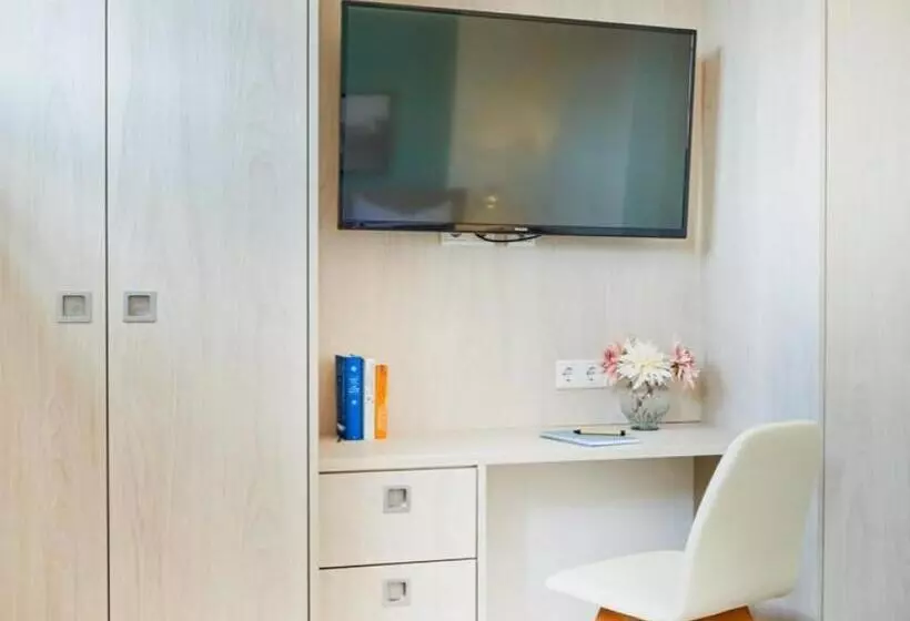 Hotelli Ohlerich Speicher App_ 03