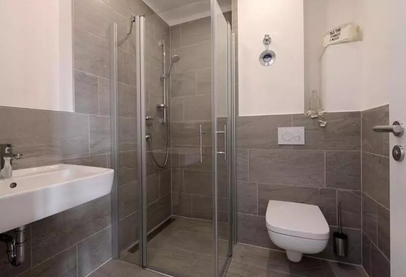 Hotelli Ohlerich Speicher App_ 03