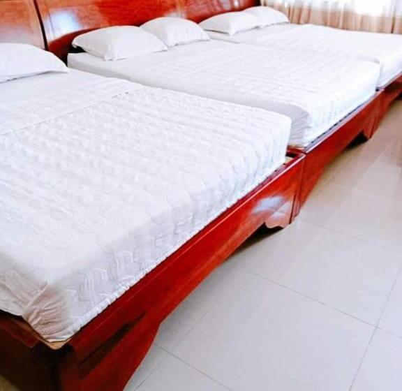 Hotel Quân Nguyễn