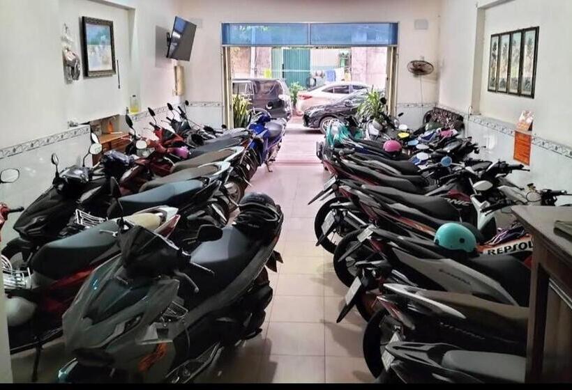 Hotel Quân Nguyễn