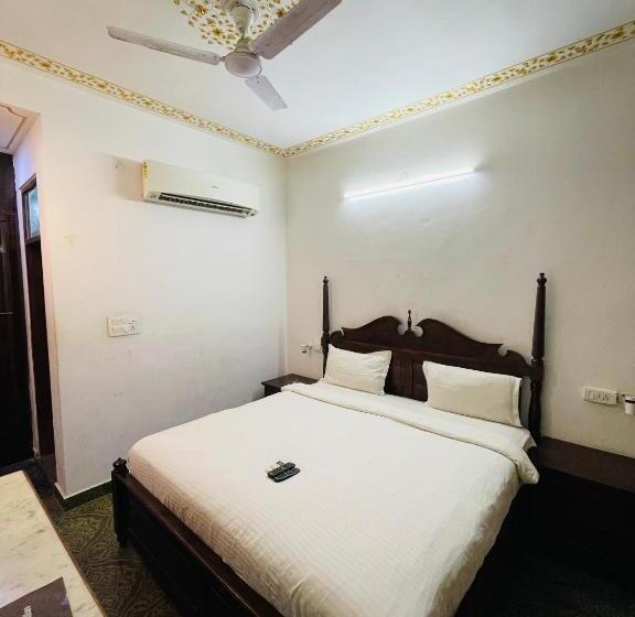 ホテル Shri Vilas Jaipur