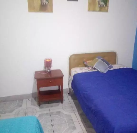 ホテル Tanta Wasi Panecillo