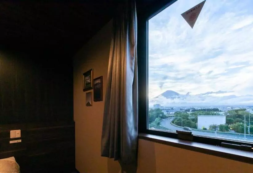 Hotelli The Celecton Fujisan Gotemba Interchange