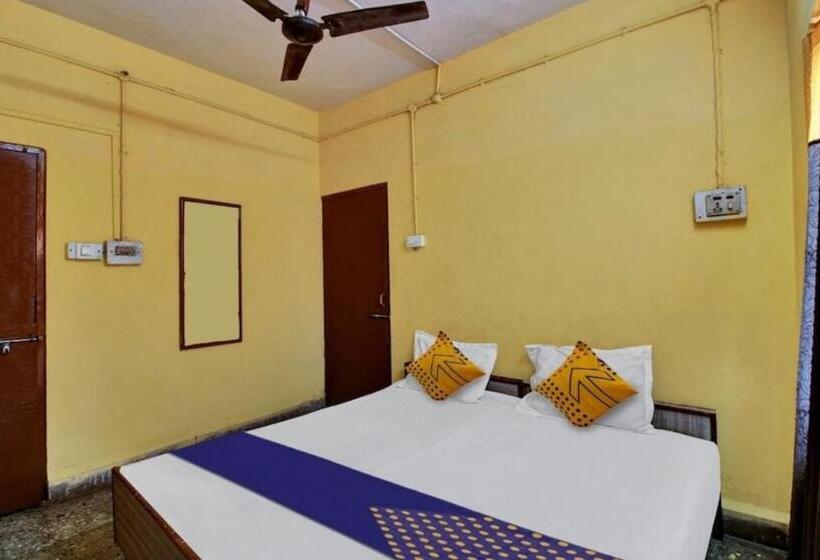 בית מלון כפרי Ujjwal