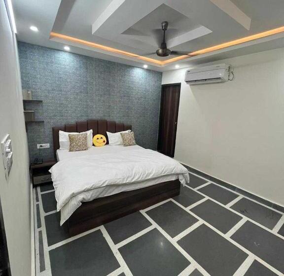 ホテル O Yaduvanshi