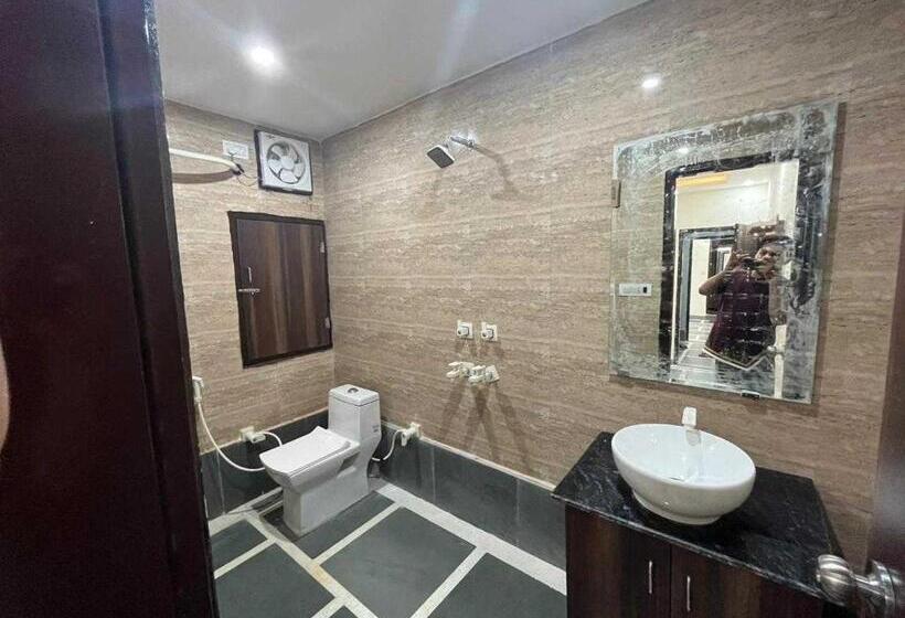 ホテル O Yaduvanshi