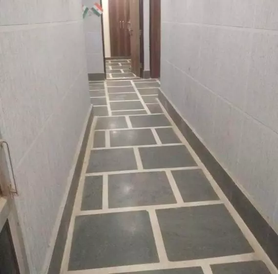 ホテル O Yaduvanshi