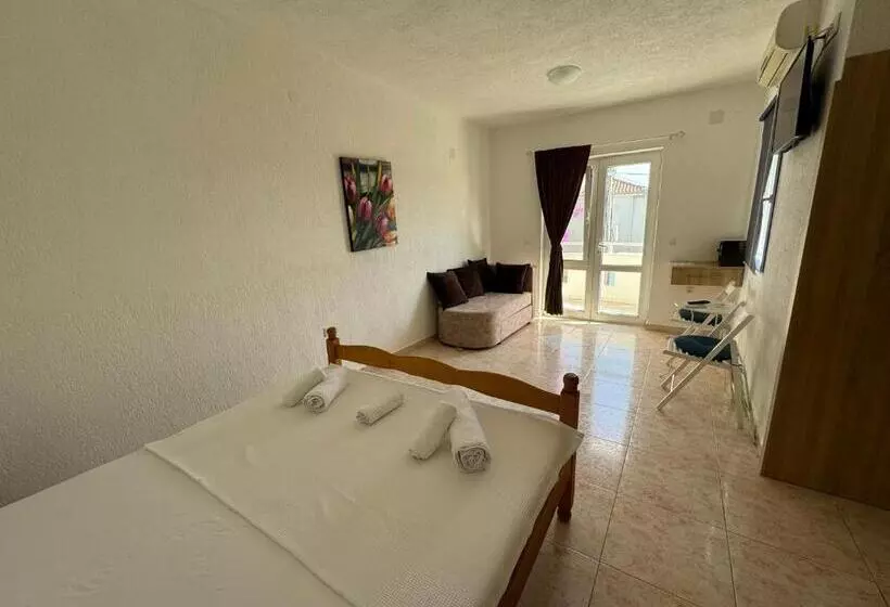 پانسیون Apartmani Hadžić