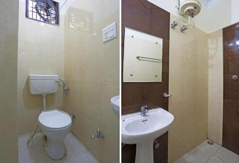 Pensionat Basera Guest House