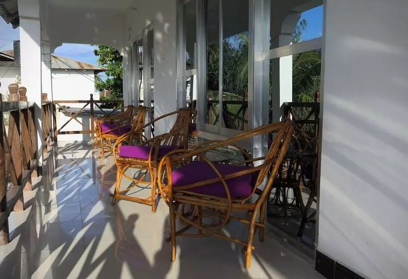 Aamiaismajoitus (B&B) Cocolala Beach House