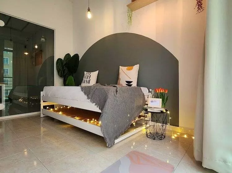 تختخواب و صبحانه Ixora Coliving Lifestyle Homestay