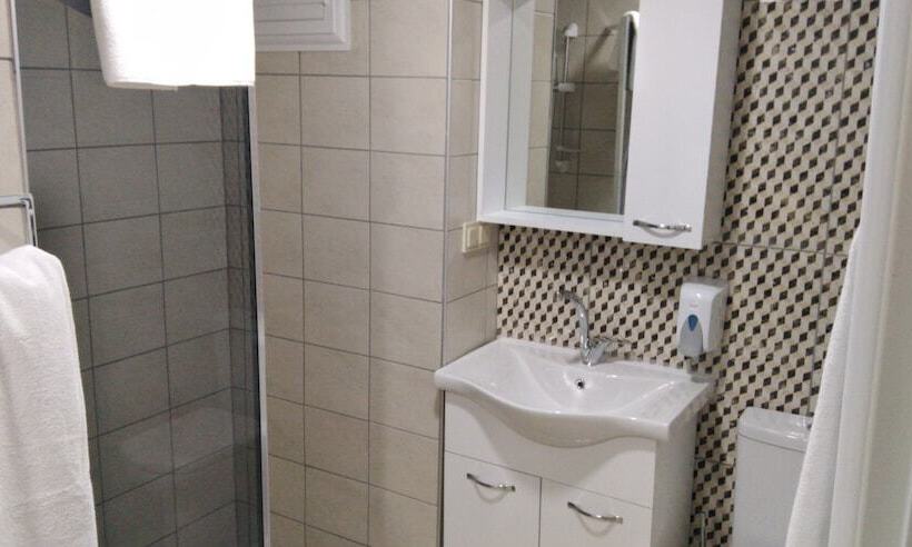 مبيت وإفطار Kumru Suitesseda Pansi̇yon