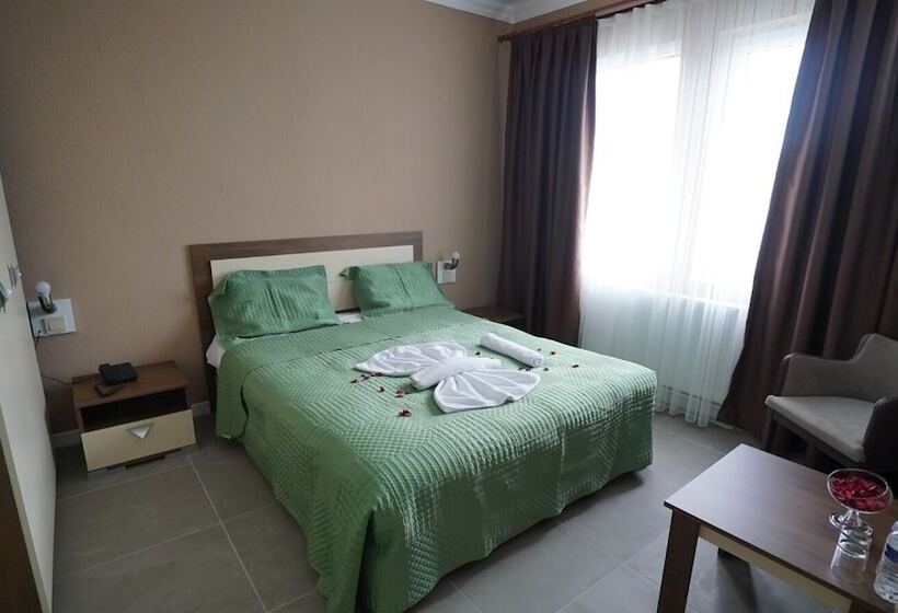 مبيت وإفطار Kumru Suitesseda Pansi̇yon