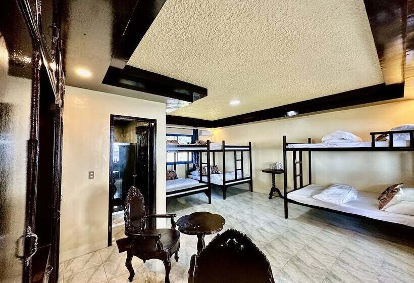 Emmalyn's Paradise Resort