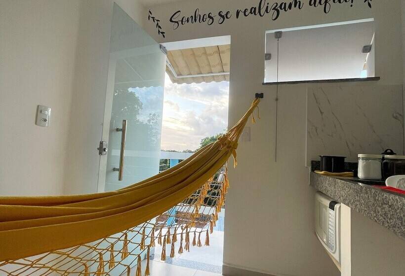 مسافرخانه Pousada Atenas