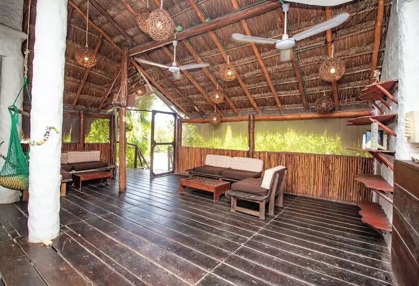 ホテル Ak'na Holbox