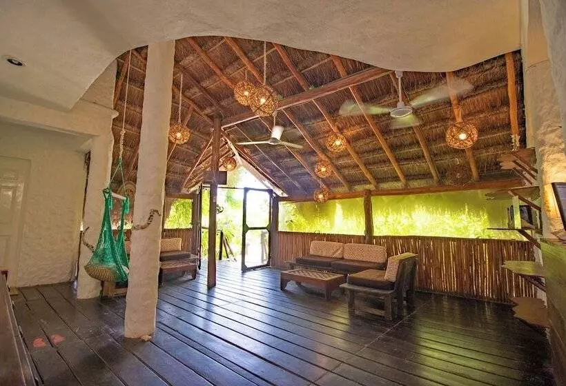 ホテル Ak'na Holbox