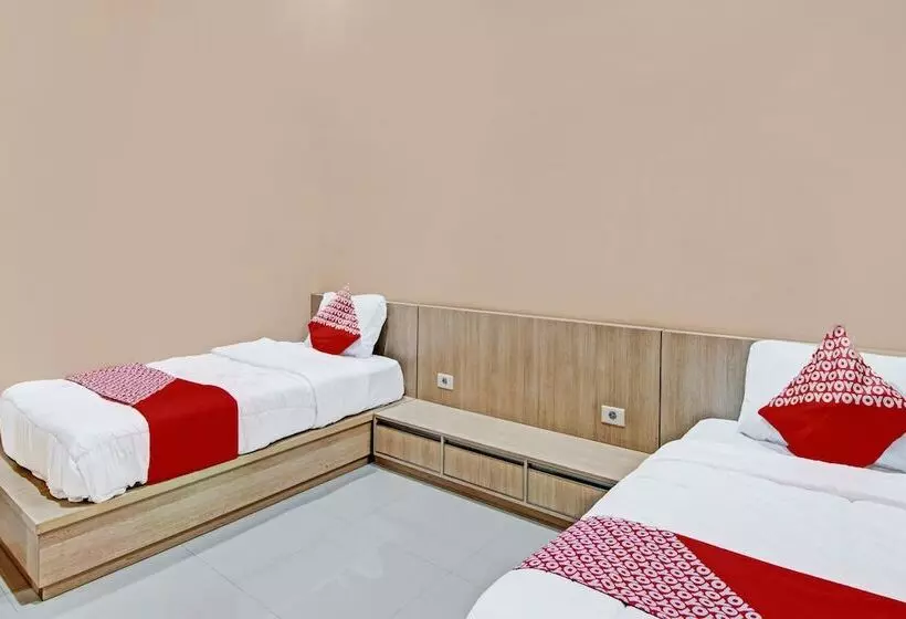 Hotelli Ameera Homestay Syariah By Oyo