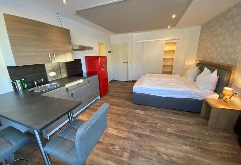 Отель Bergquell Tirol