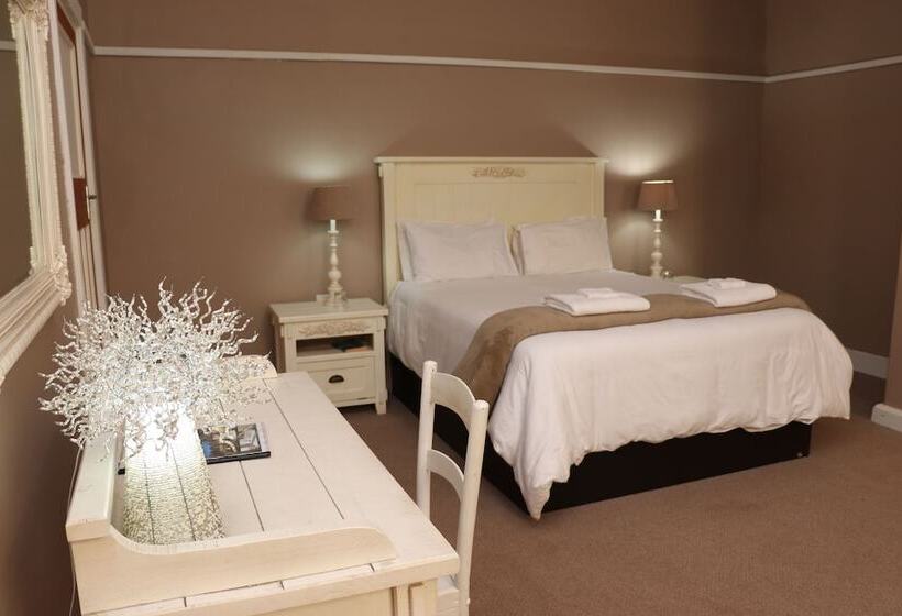 هتل Bulembu Country Lodge