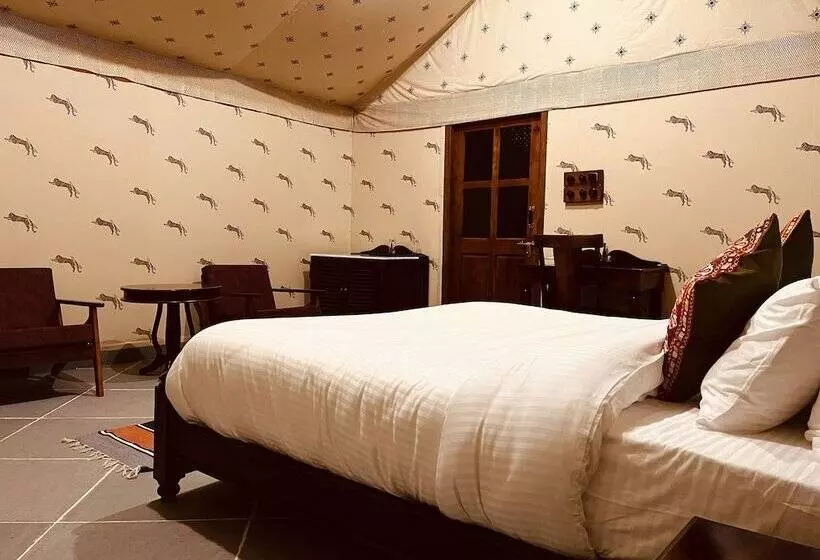 Hotelli Dera Jawai   Best Safari Lodge In Jawai Bandh