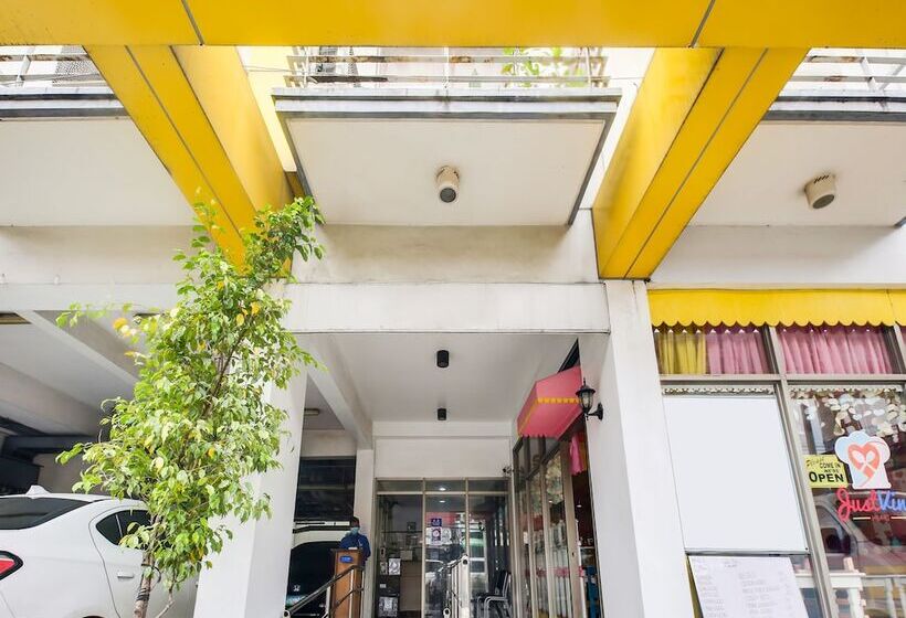 Hotel Dian Suites Makati By Oyo