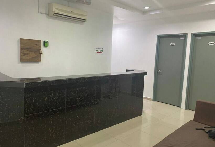 בית מלון כפרי Hanarilla By Oyo