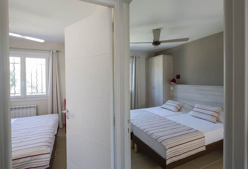 Отель Appartements De L Hélios îles Des Embiez