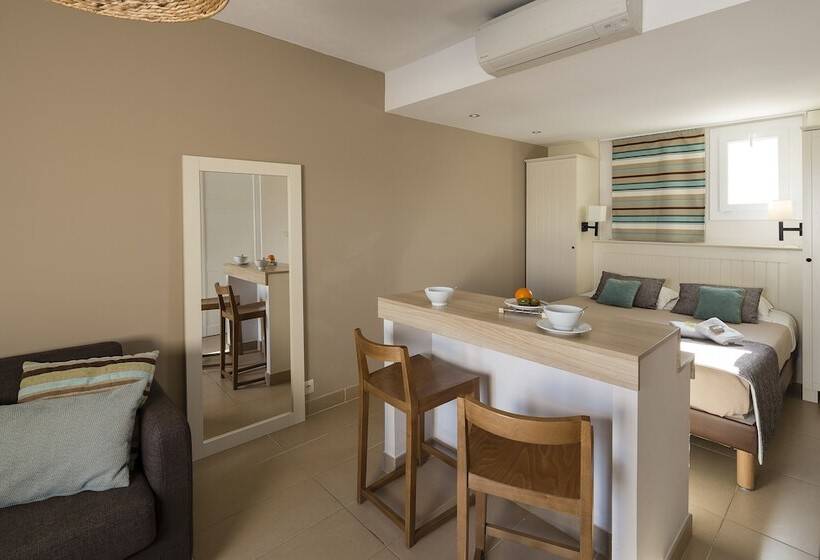 Отель Appartements De L Hélios îles Des Embiez