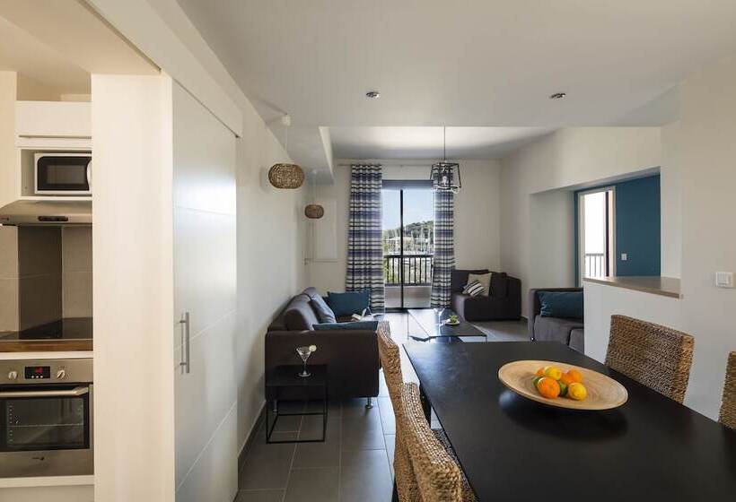 Отель Appartements De L Hélios îles Des Embiez