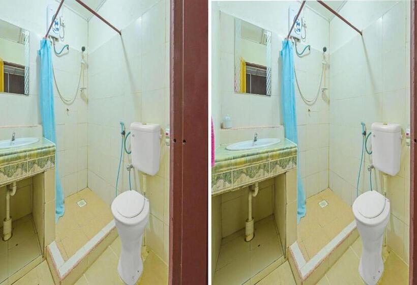 בית מלון כפרי Holiday View Inn By Oyo