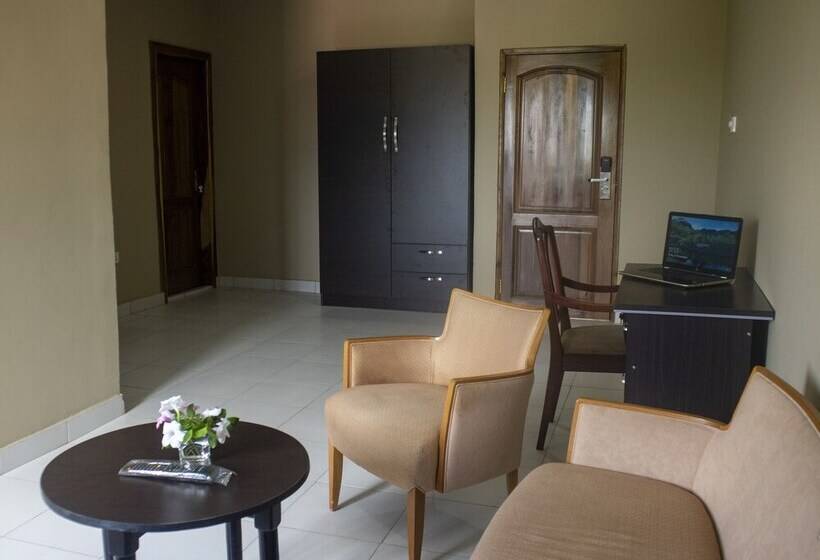 ホテル Kislas Luxury