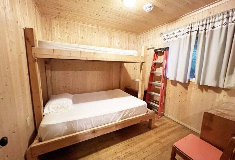 Szálloda Lake Onaping Lodge