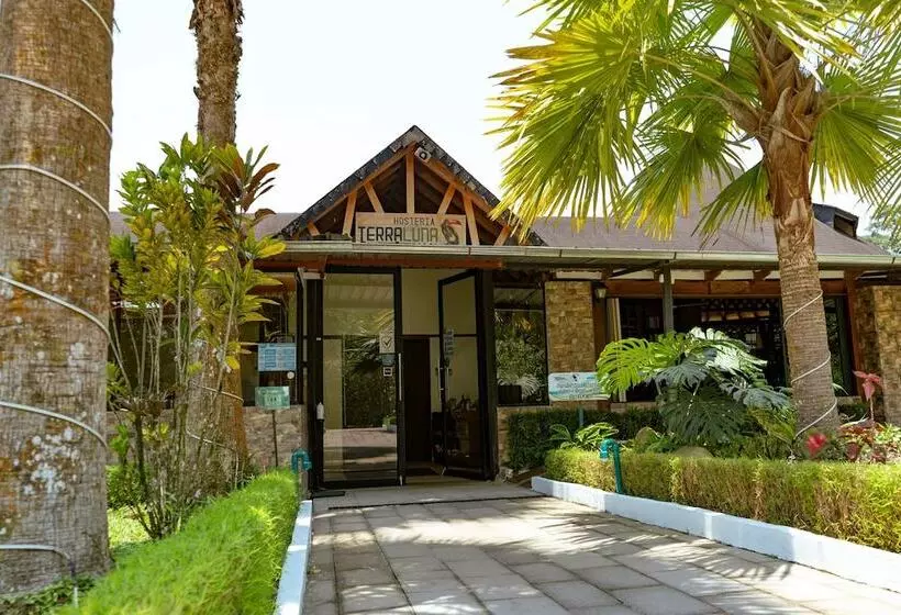 Hotelli Terra Luna Lodge