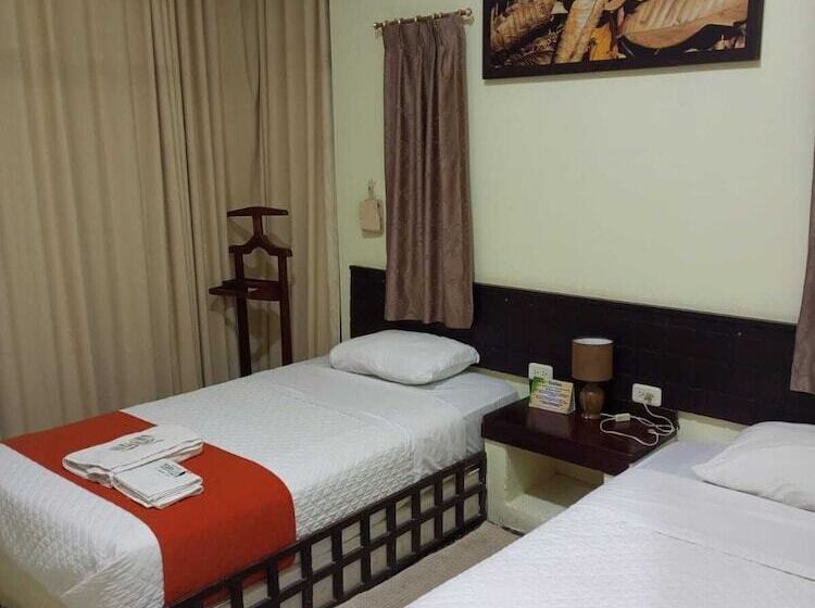 Hotel Terra Luna Lodge