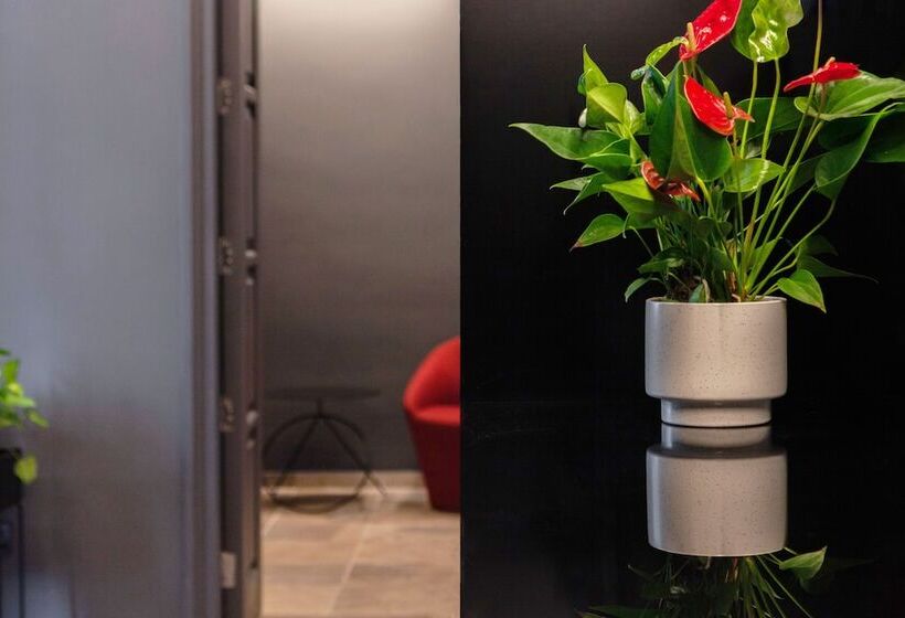 هتل The Sendal Boutique