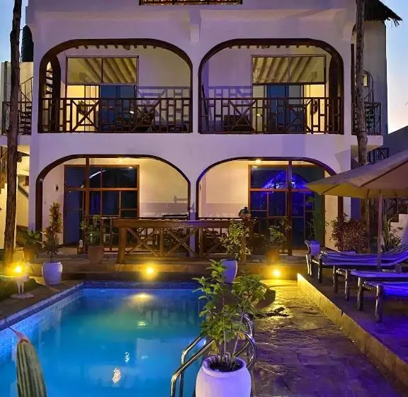 ホテル Utulivu Bungalow