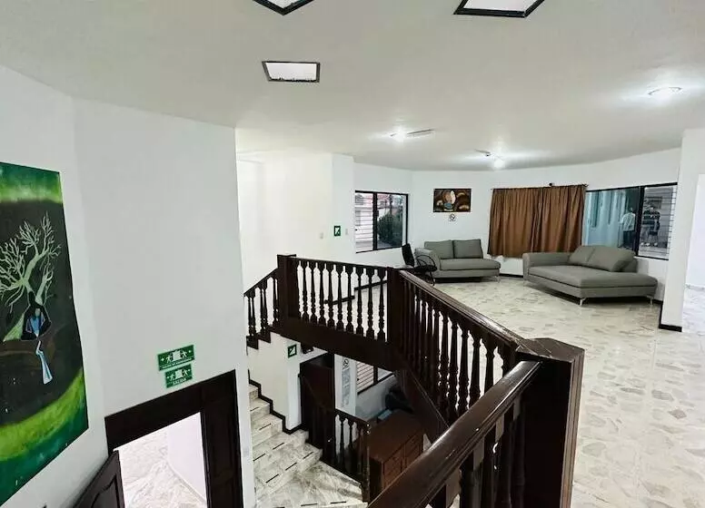 هتل Villa 12 Orquideas