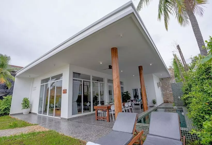 Koh Apikjun Resort By Ehm