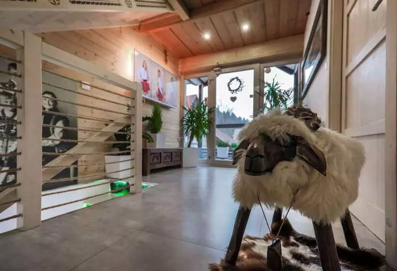 Majatalo Góralska Villa Apartamenty Z Jacuzzi & Home Spa & Zakopane