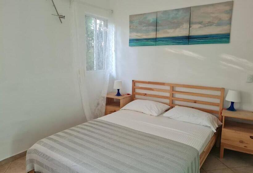 پانسیون Villa Sonrisa Casa De Huespedes