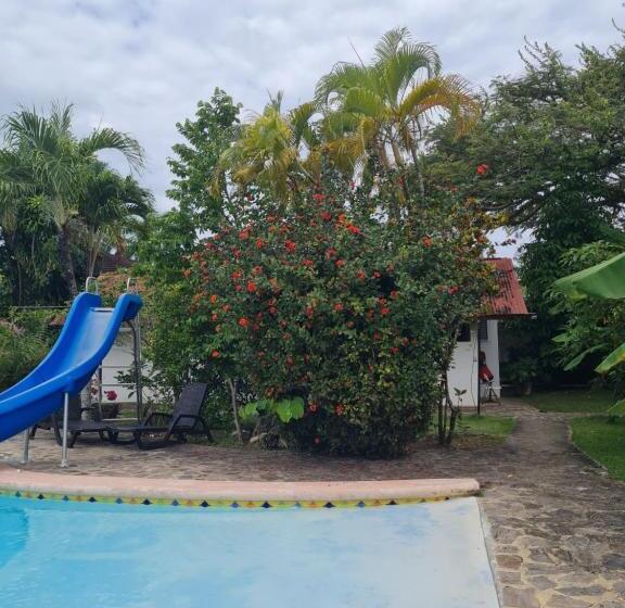 پانسیون Villa Sonrisa Casa De Huespedes