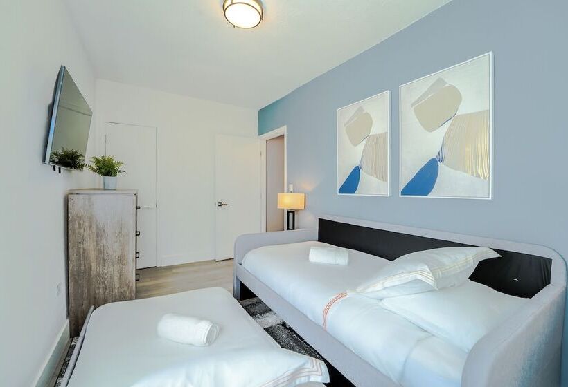 Praia Hotel Boutique Miami Beach