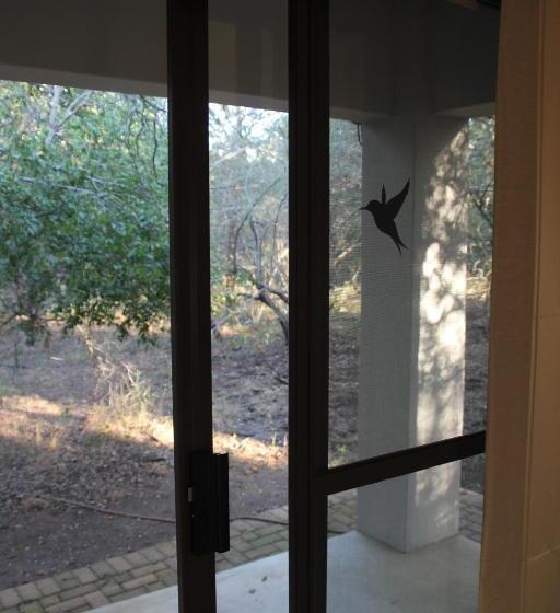 تختخواب و صبحانه Innibos Marloth Park