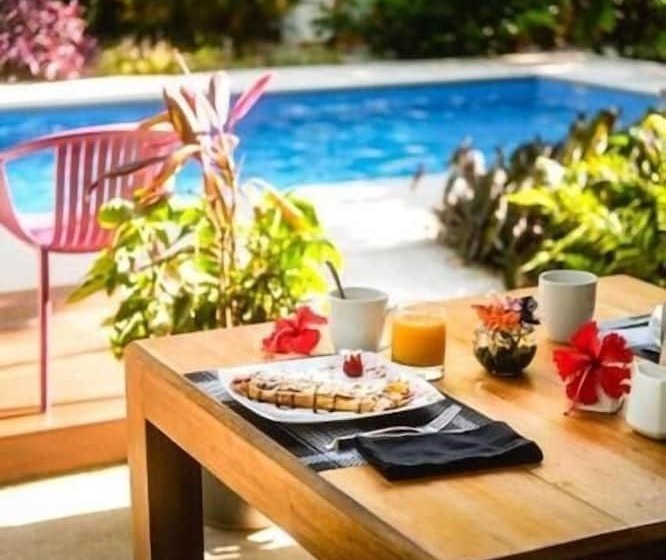 تختخواب و صبحانه La Paz Del Caribe