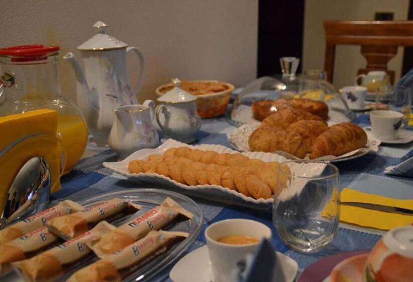 مبيت وإفطار Le 3 Camelie Malpensa