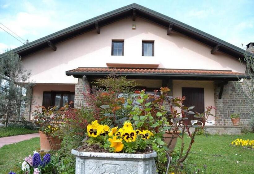 مبيت وإفطار Le 3 Camelie Malpensa