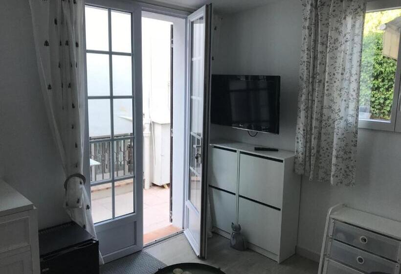 住宿加早餐  Les Fleurs