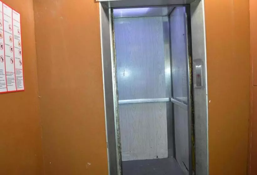 De Los Reyes Hostal